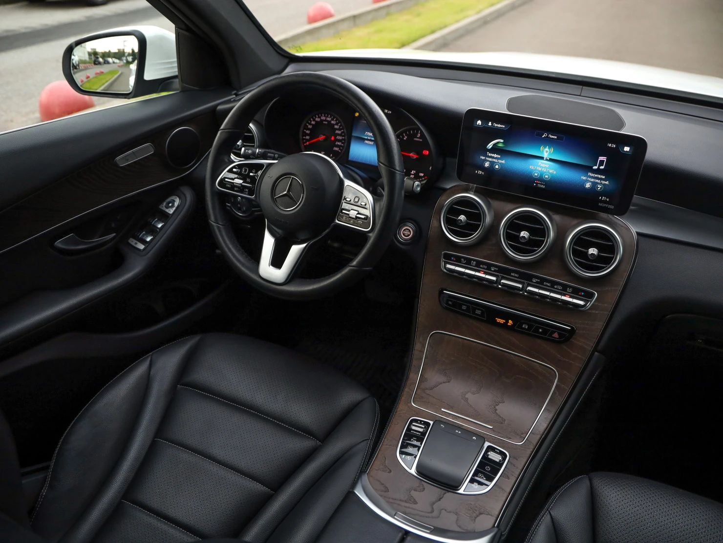 Mercedes-Benz GLC, 2020