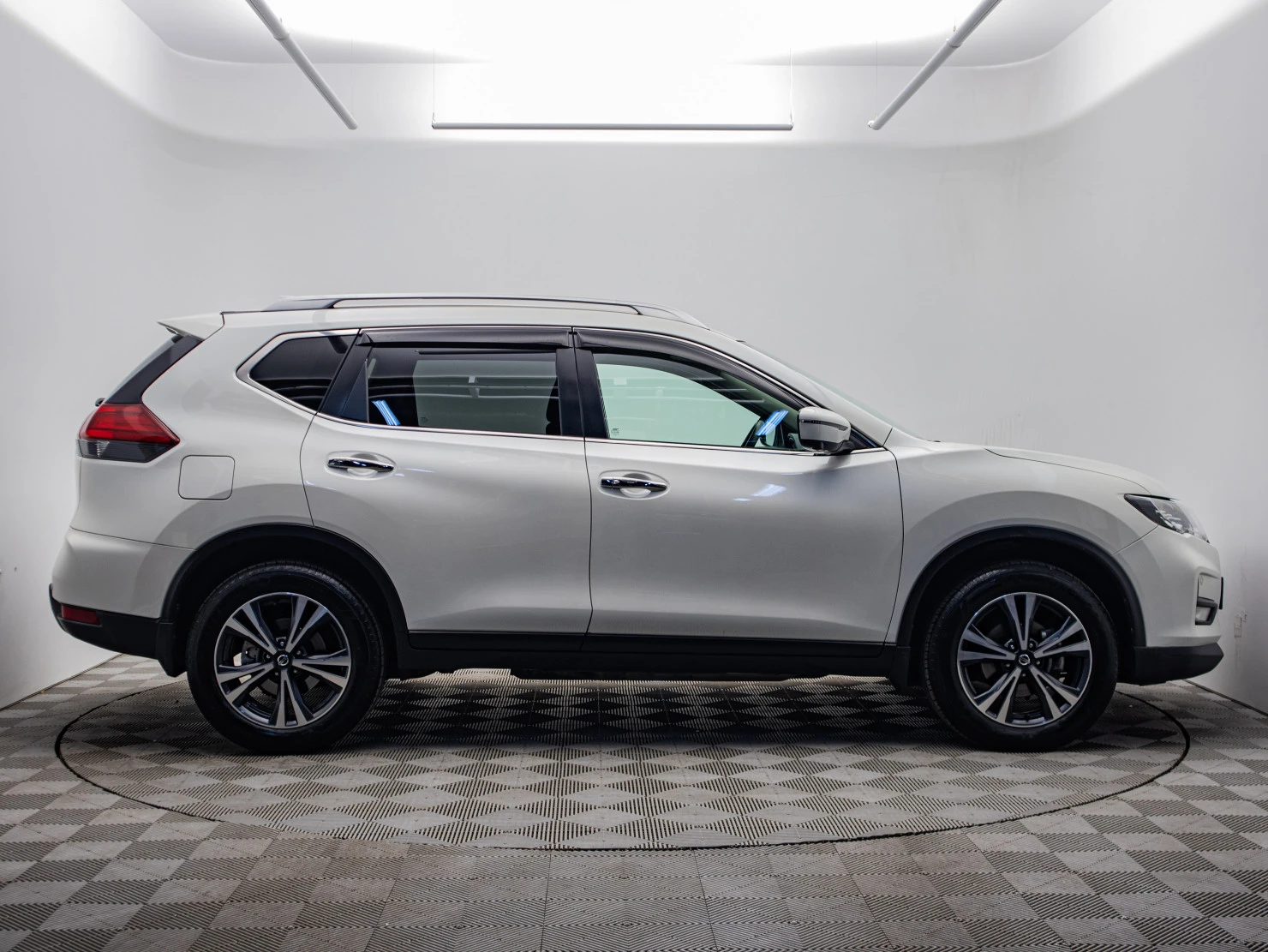 Nissan X-Trail, 2020