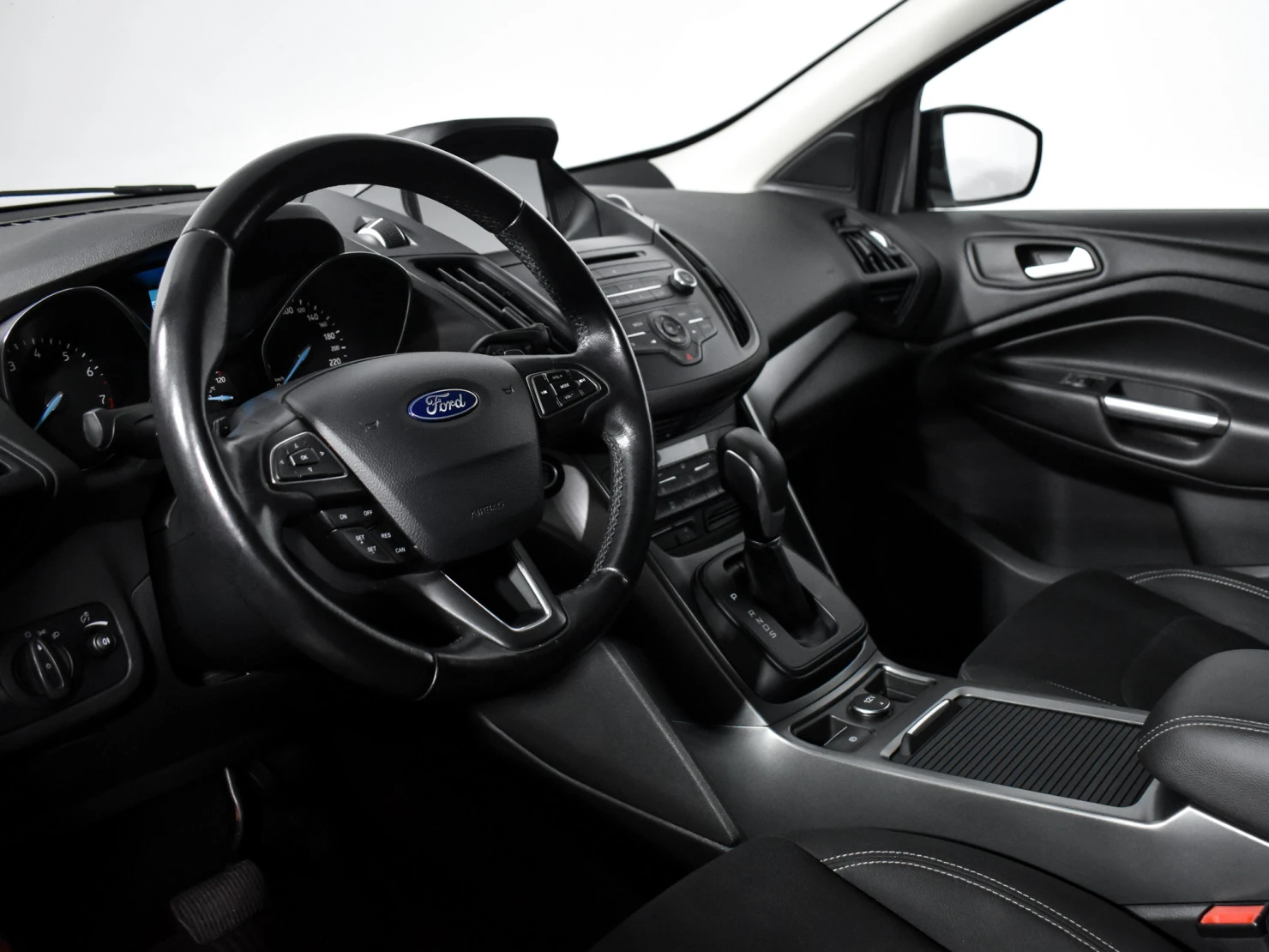Ford KUGA, 2017