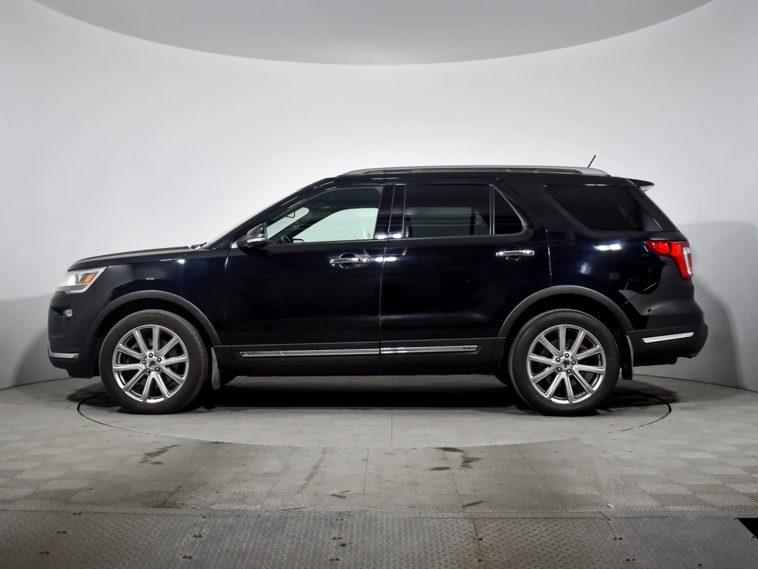 Ford Explorer, 2018