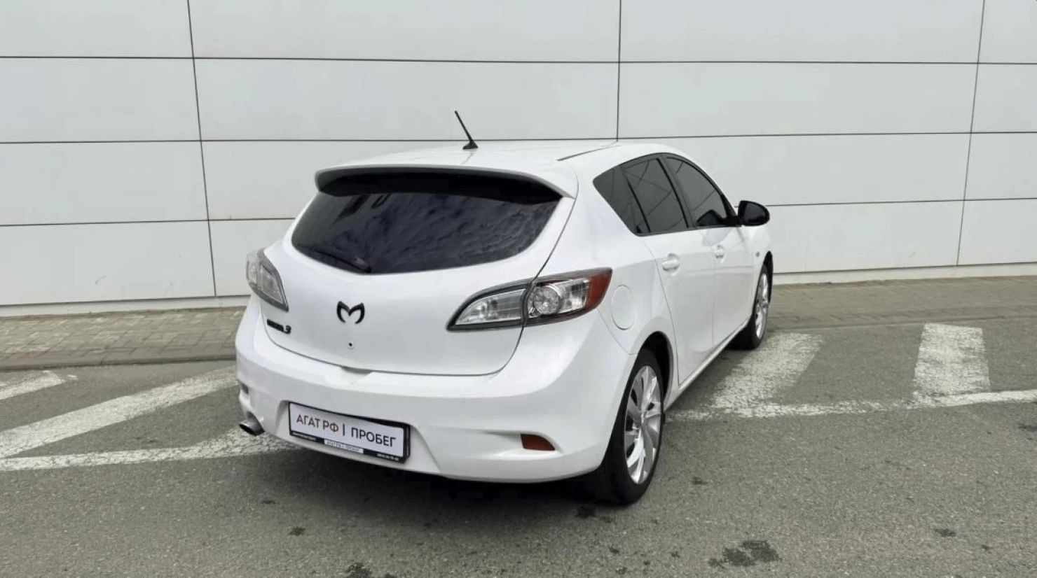 Mazda 3, 2011