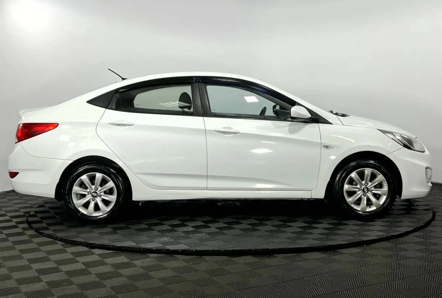 Hyundai Solaris, 2013