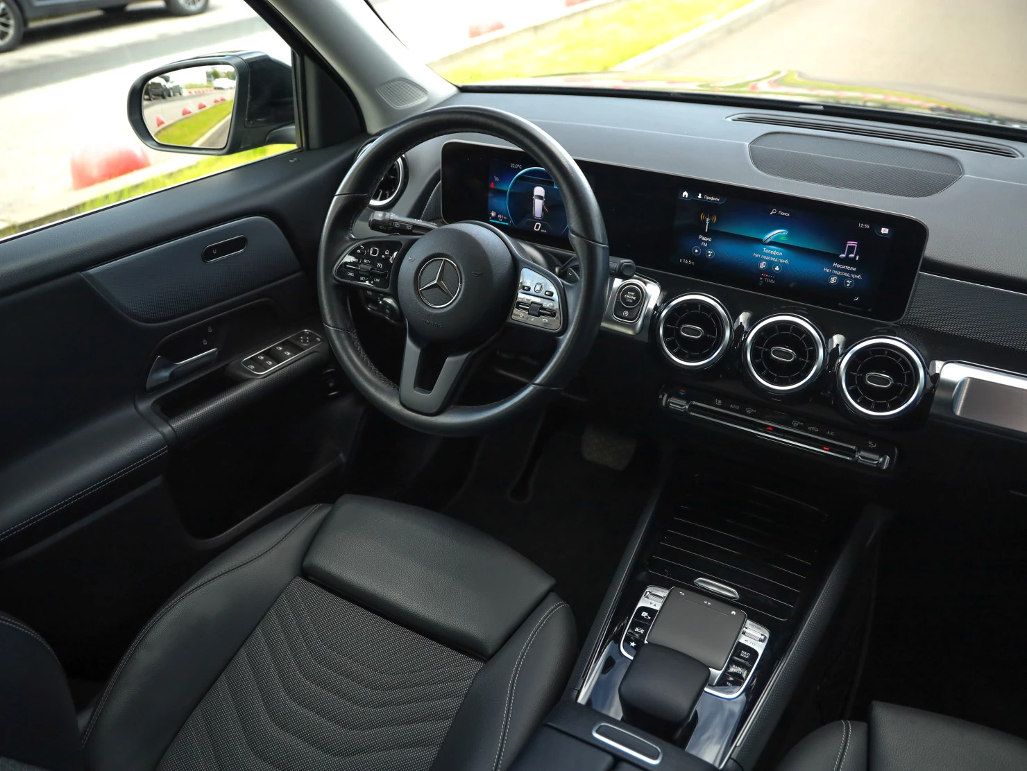 Mercedes-Benz GLB, 2020