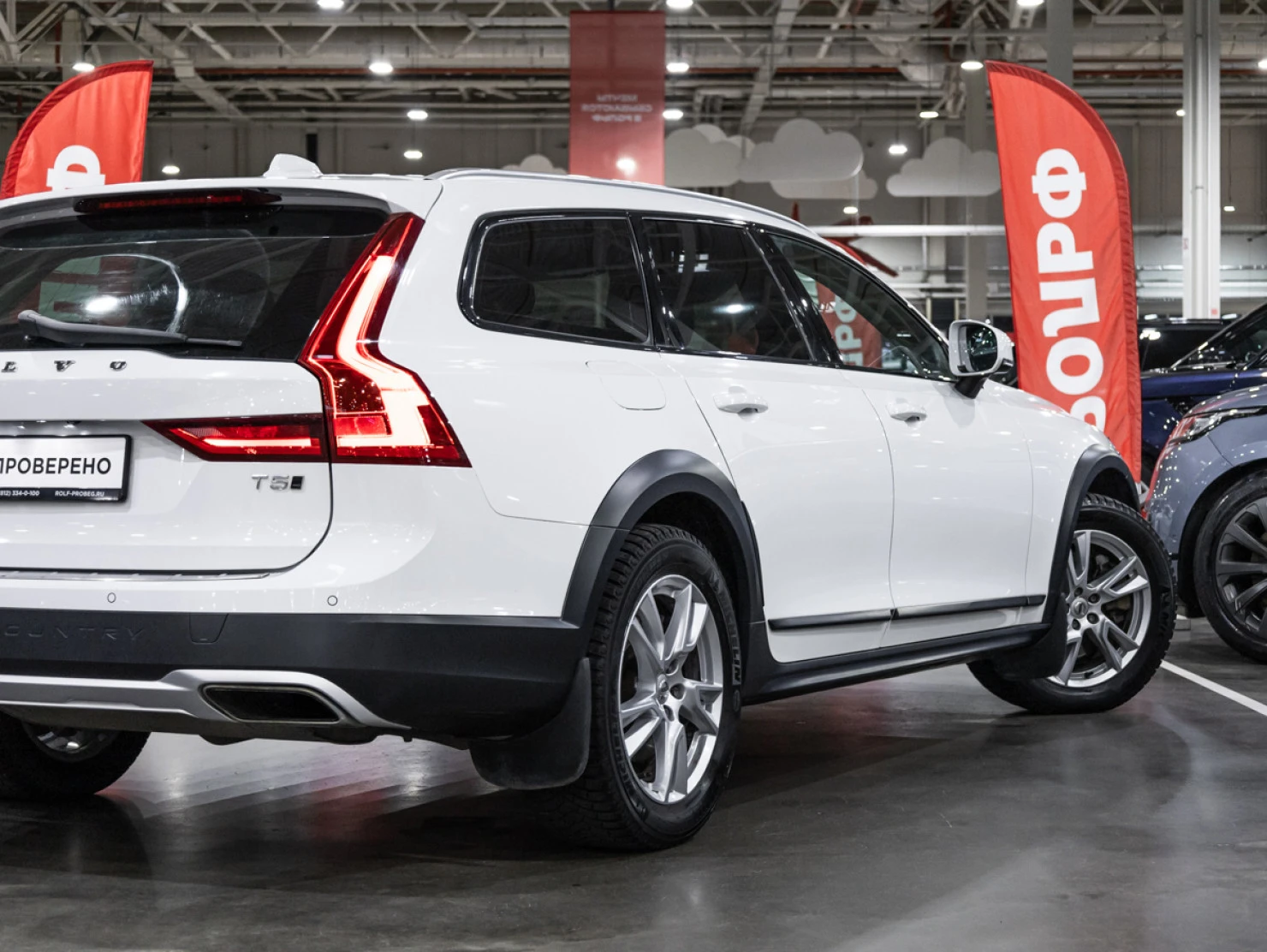 Volvo V90 Cross Country, 2018