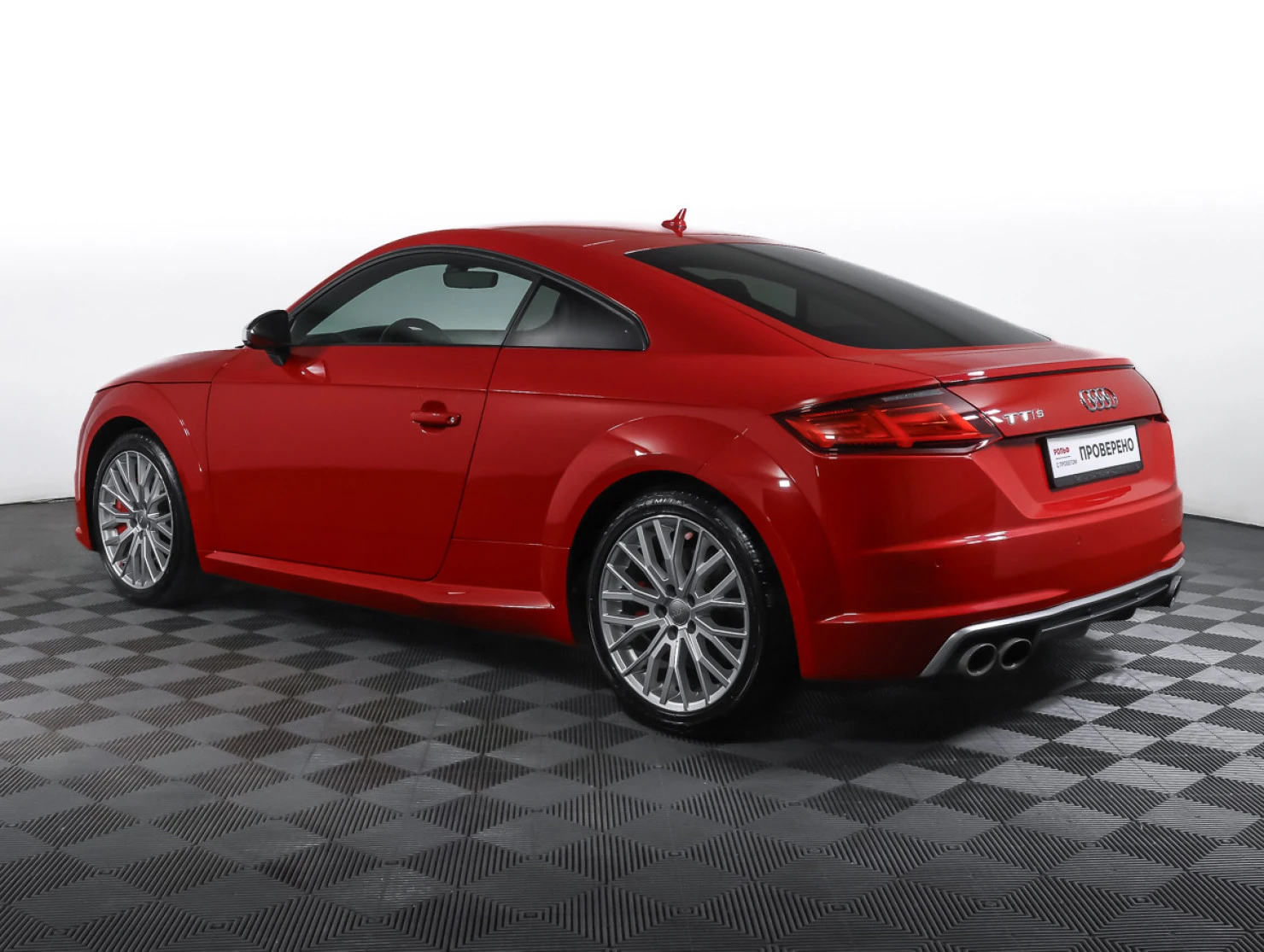 Audi TTS, 2015