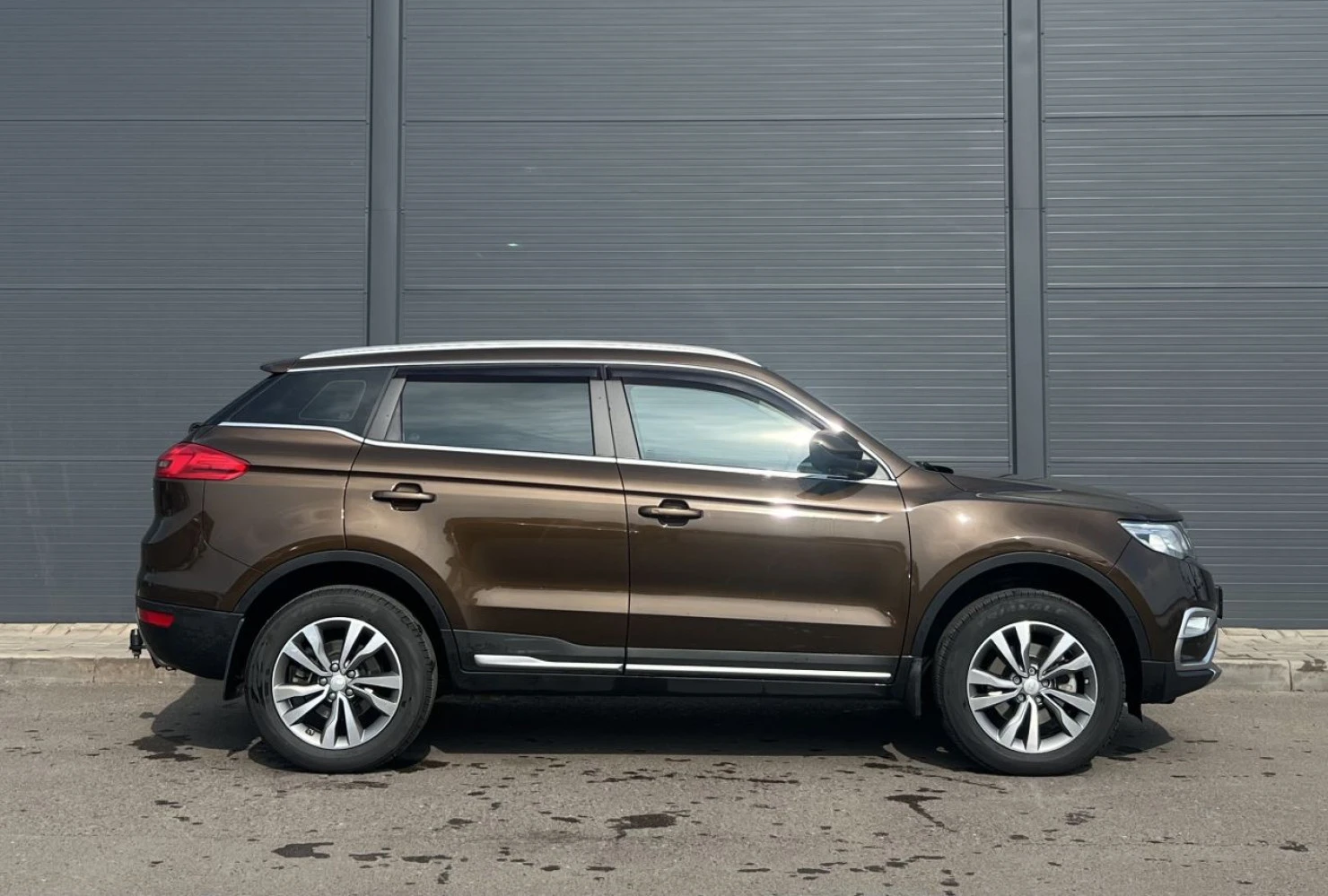 Geely Atlas, 2021