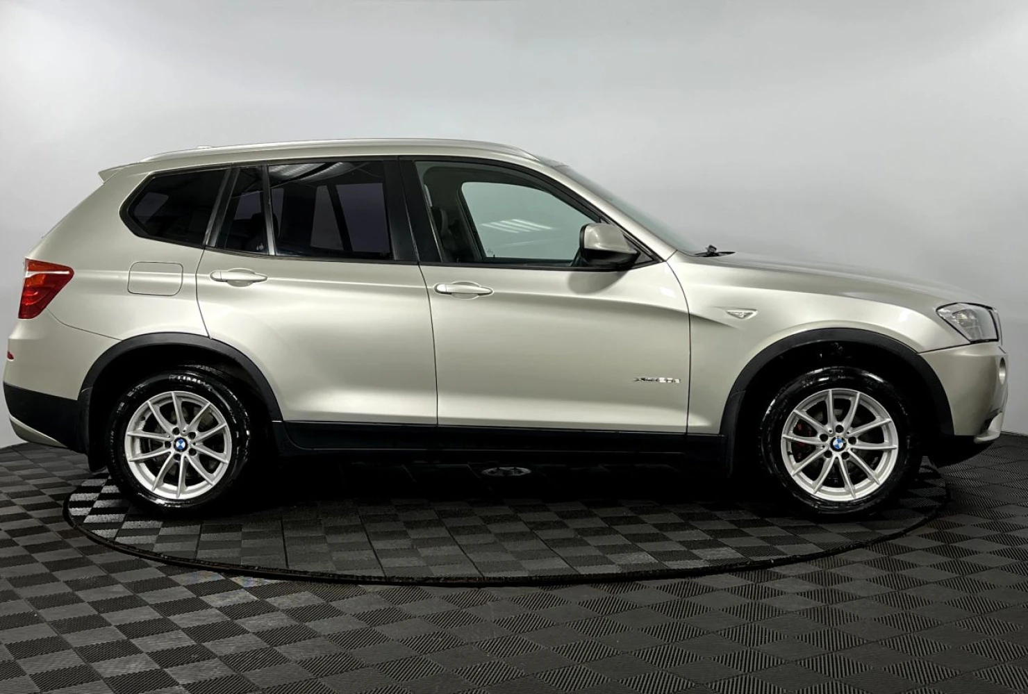 BMW X3, 2011