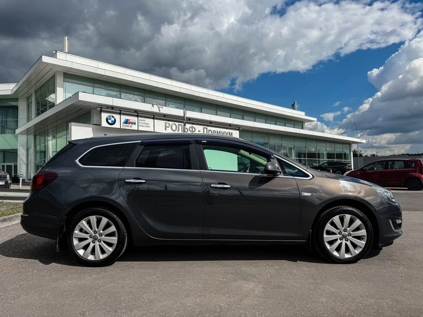 Opel Astra, 2012
