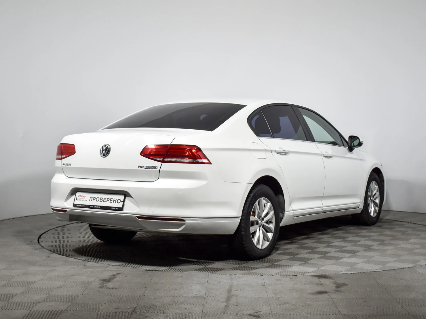 Volkswagen Passat, 2015