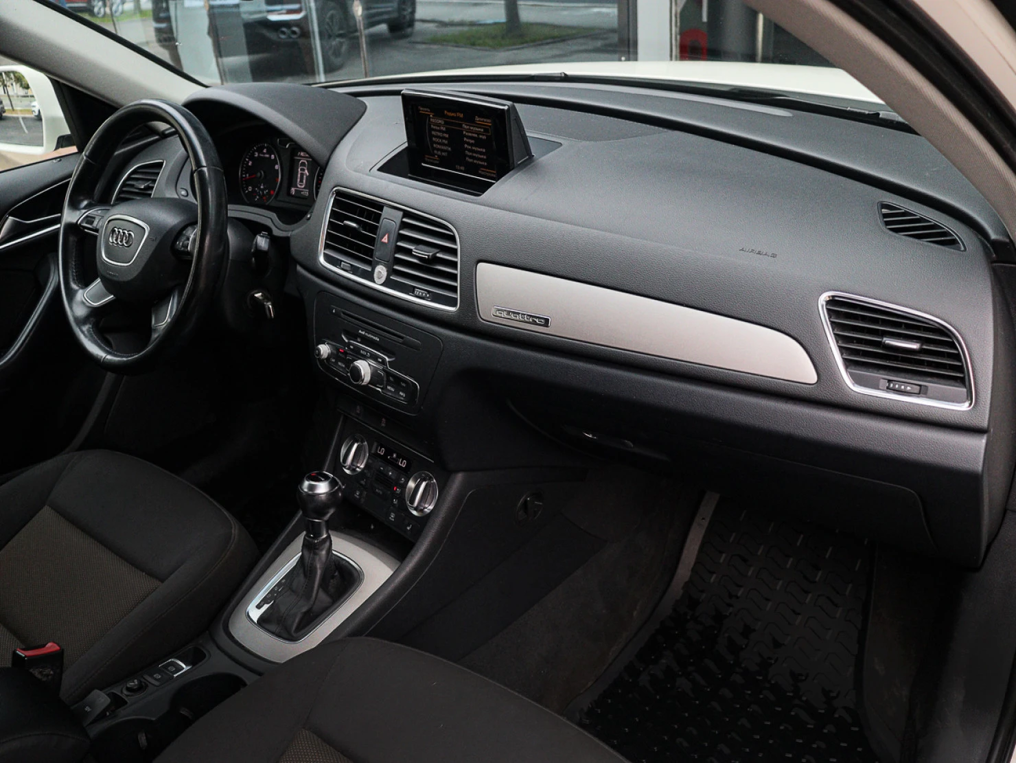 Audi Q3, 2013