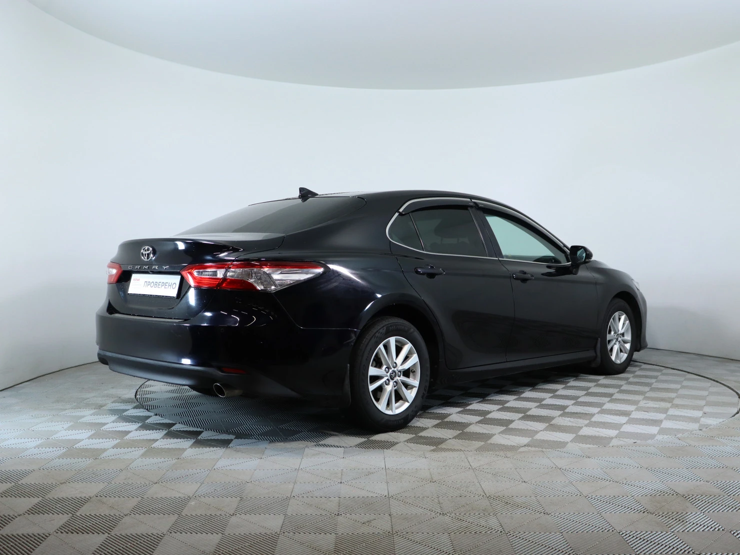 Toyota Camry, 2019