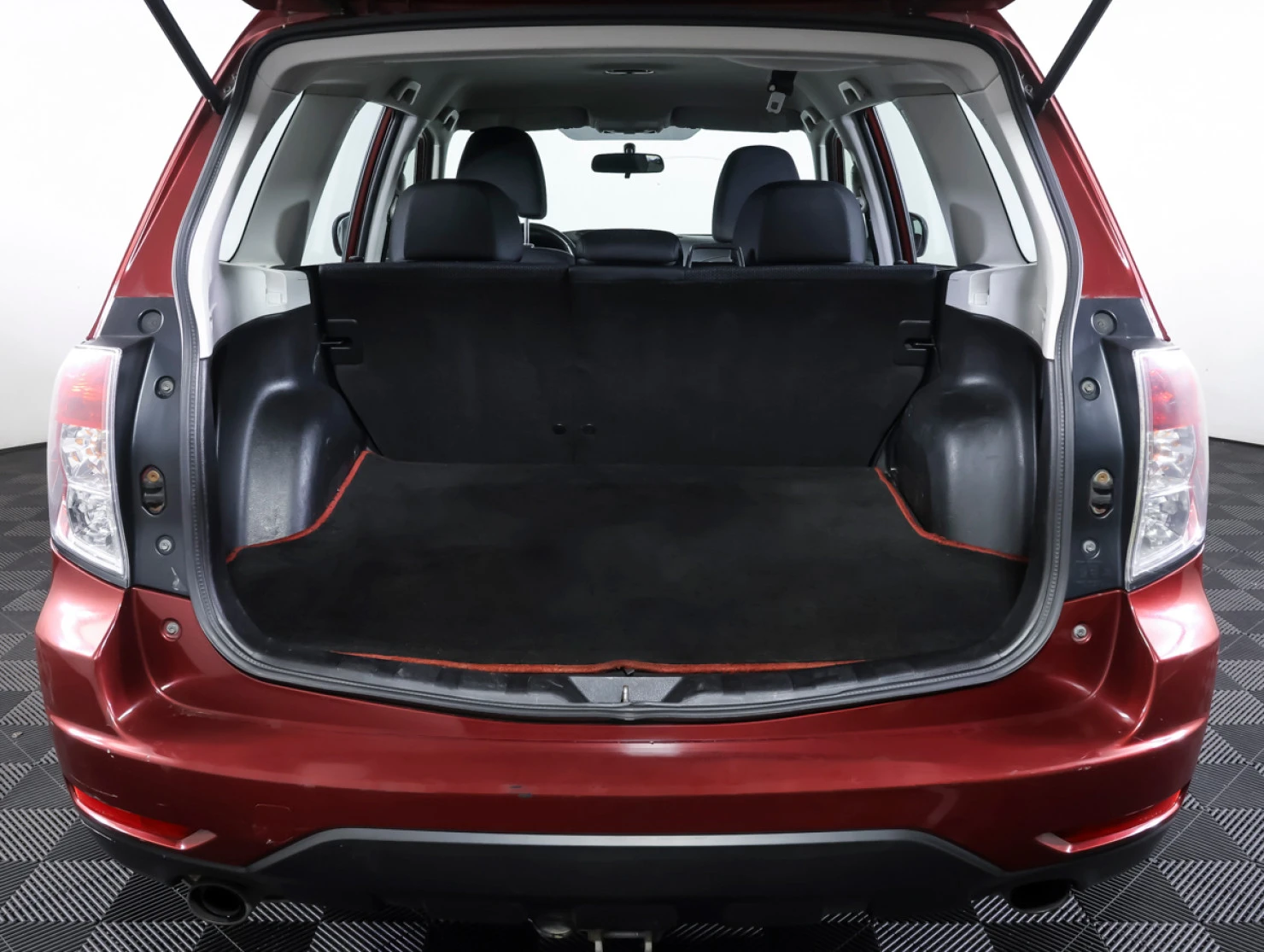 Subaru Forester, 2011
