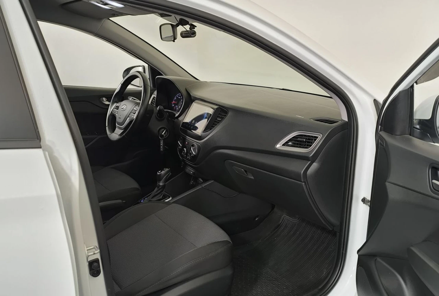 Hyundai Solaris, 2020
