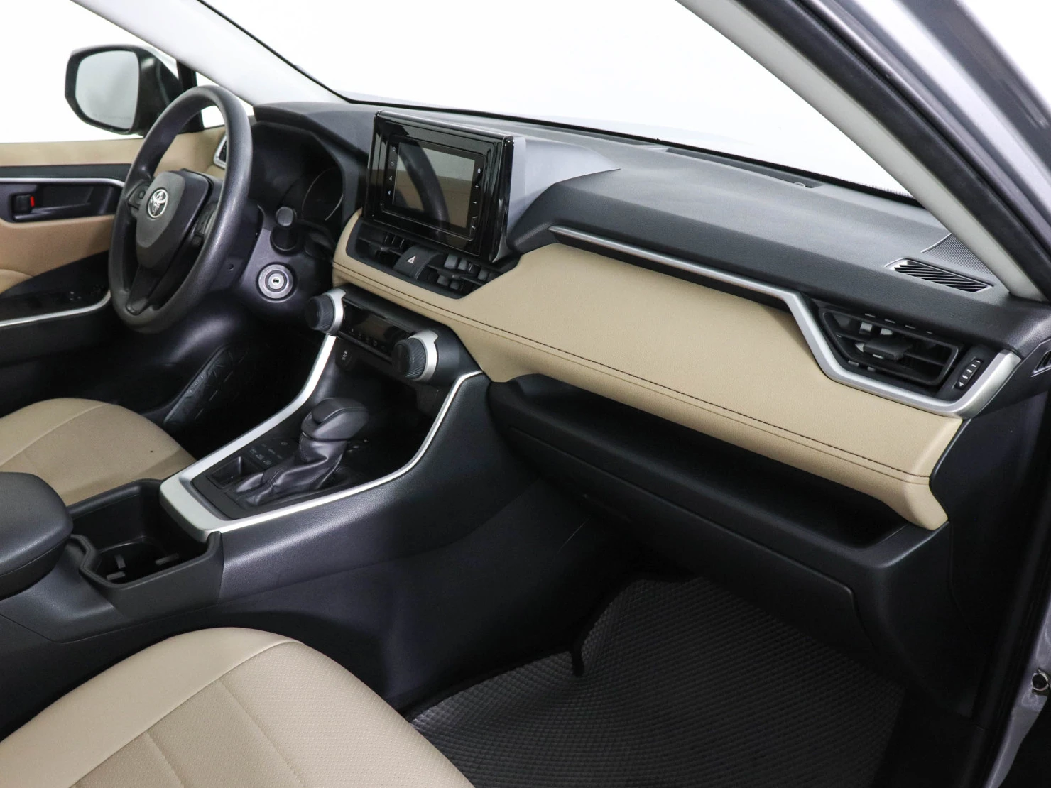 Toyota RAV4, 2022