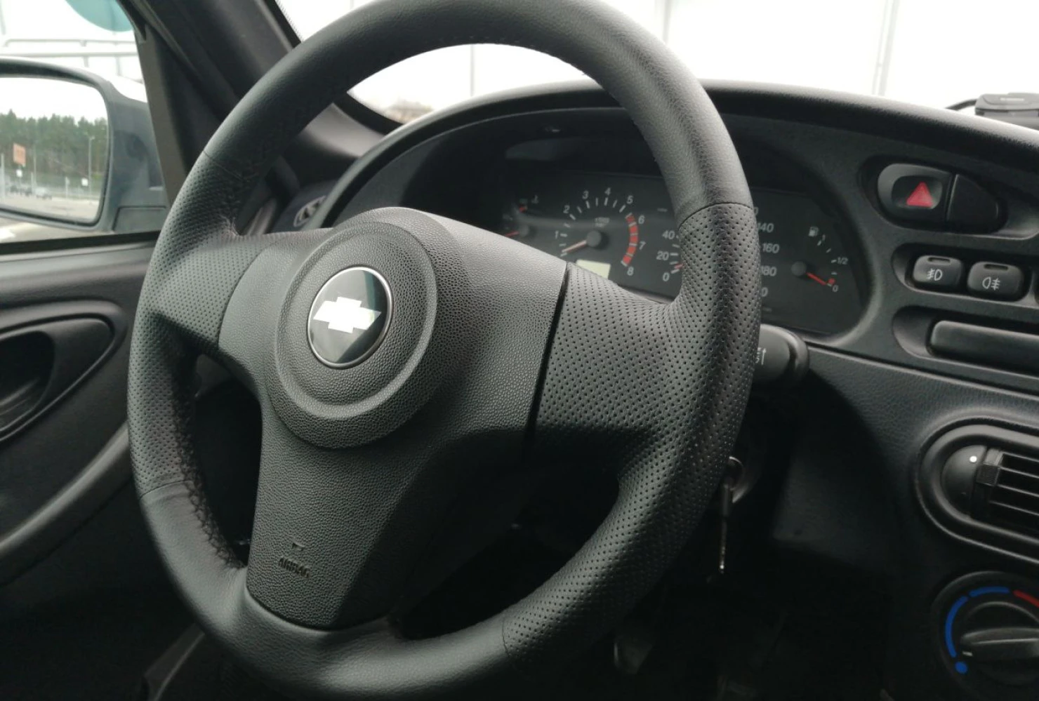 Chevrolet Niva, 2013