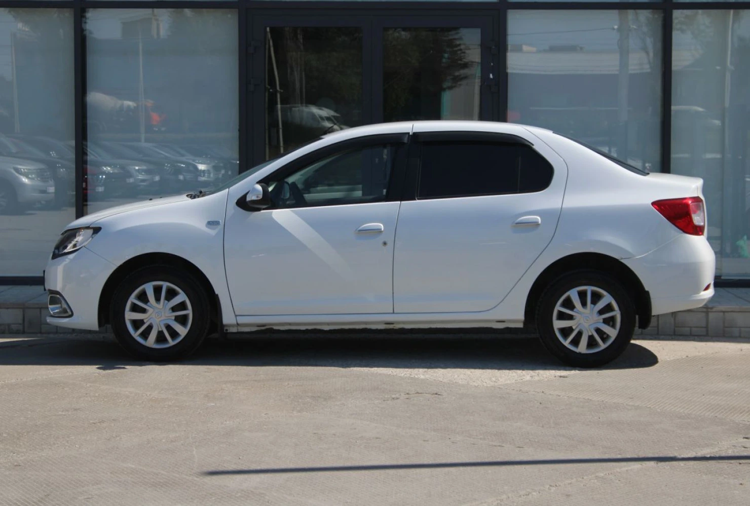 Renault Logan, 2016