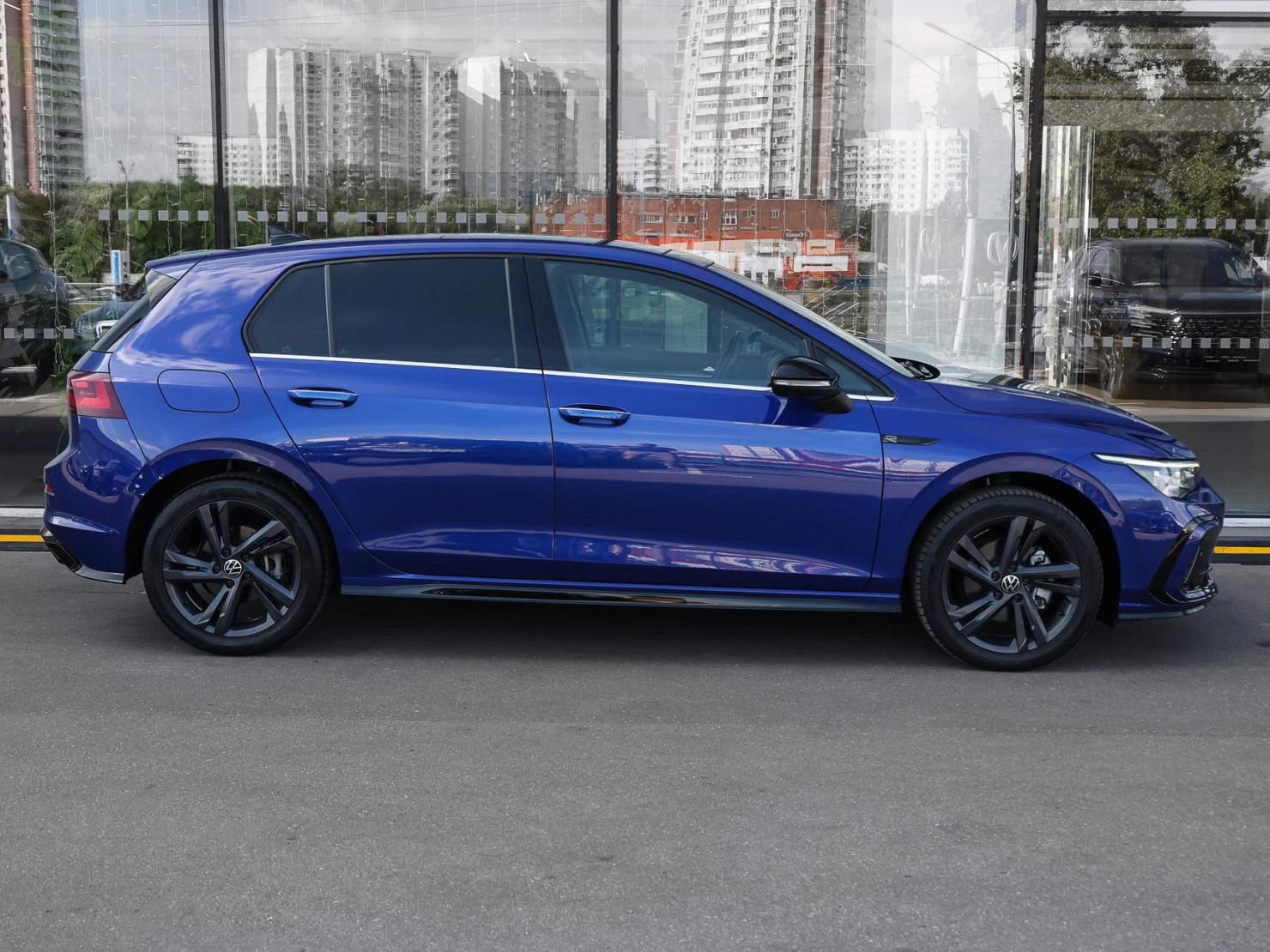 Volkswagen Golf, 2022