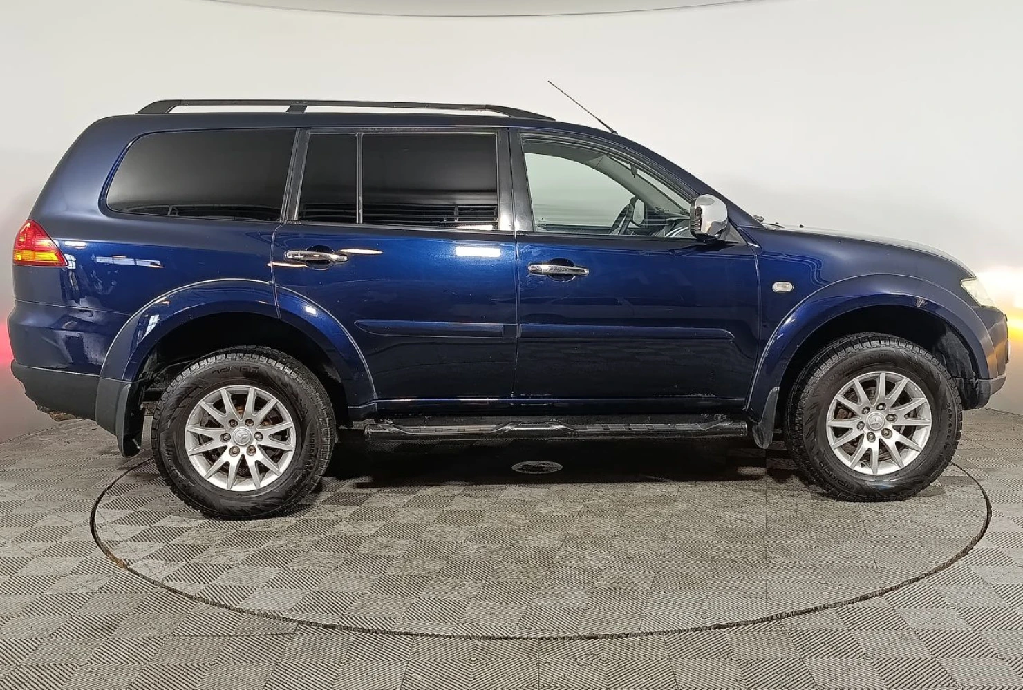 Mitsubishi PAJERO SPORT, 2012