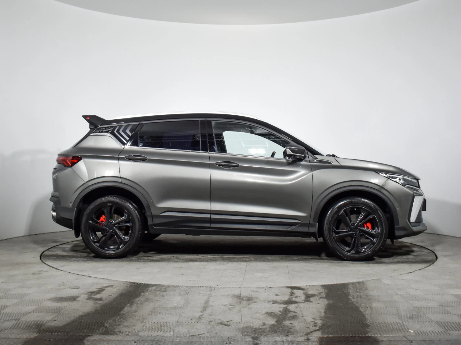 Geely Coolray, 2023
