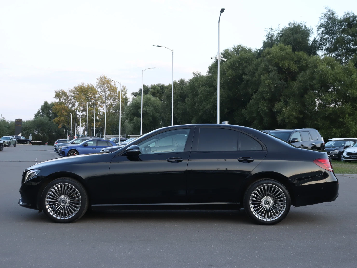 Mercedes-Benz E-Класс, 2019