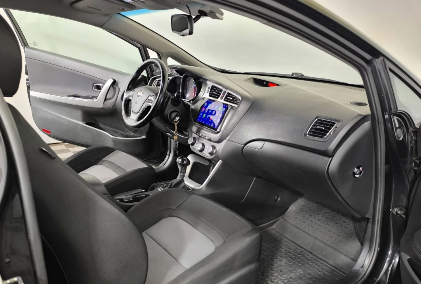 Kia Ceed, 2013