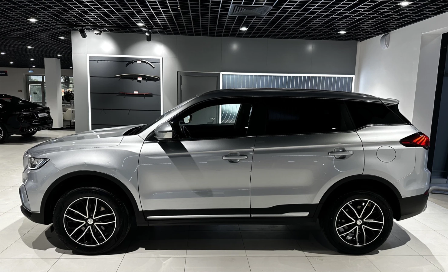 Geely Atlas Pro, 2022