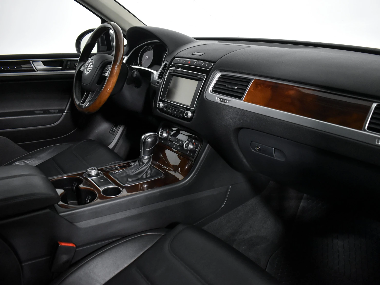 Volkswagen Touareg, 2015