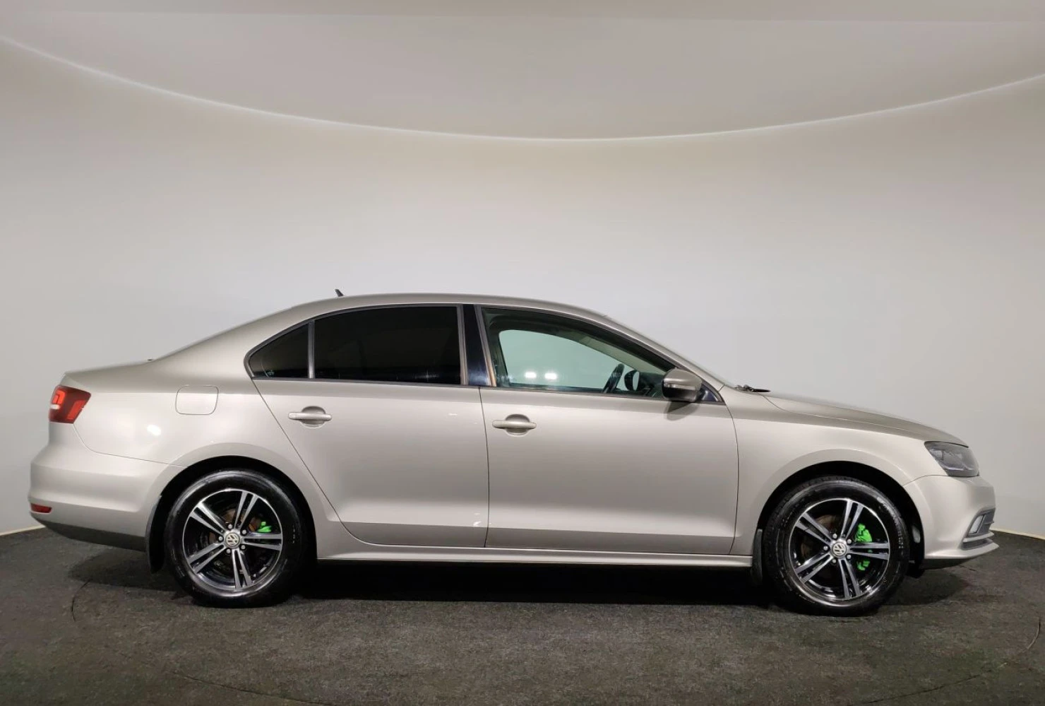 Volkswagen Jetta, 2016