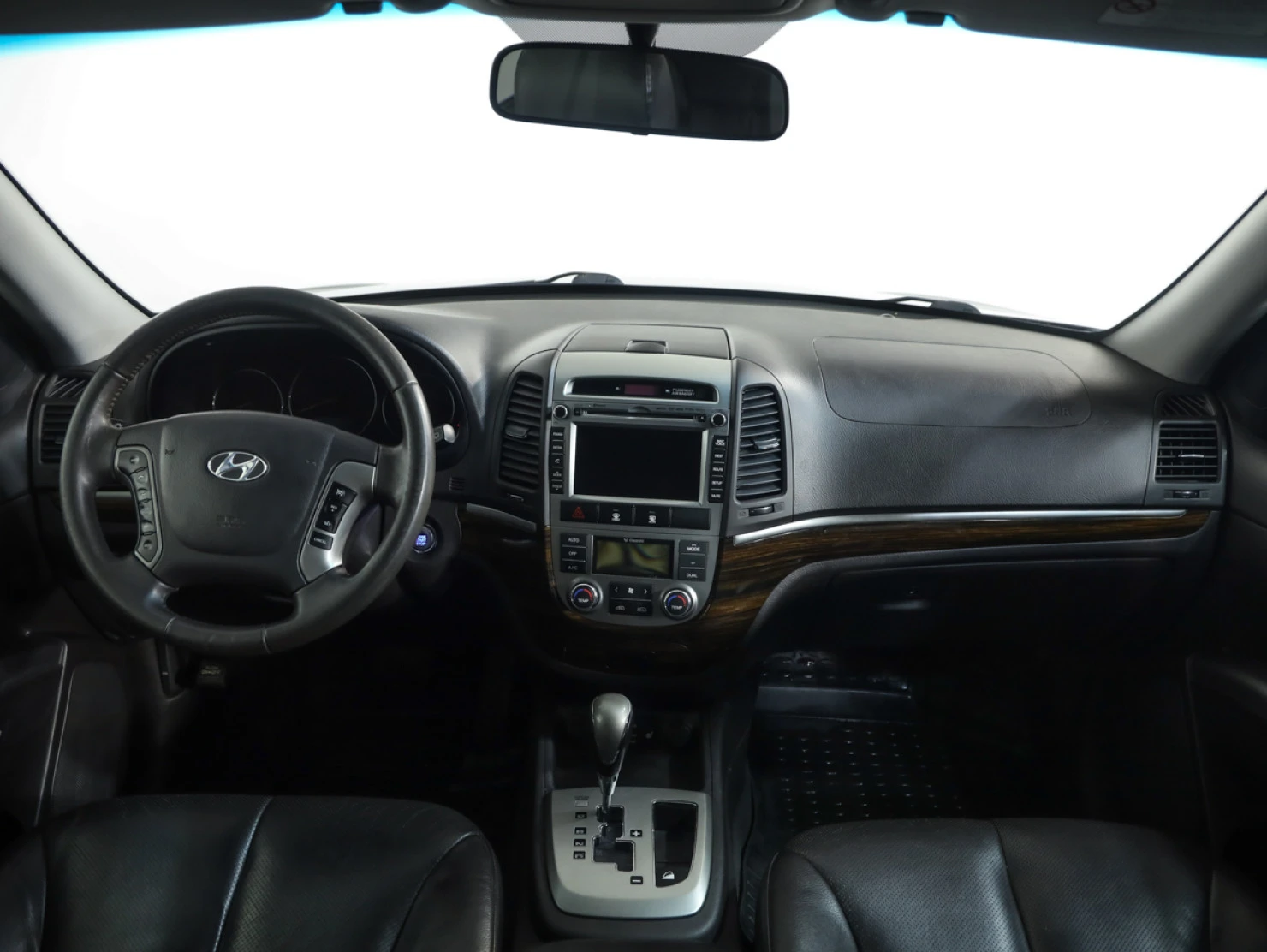 Hyundai Santa Fe, 2011