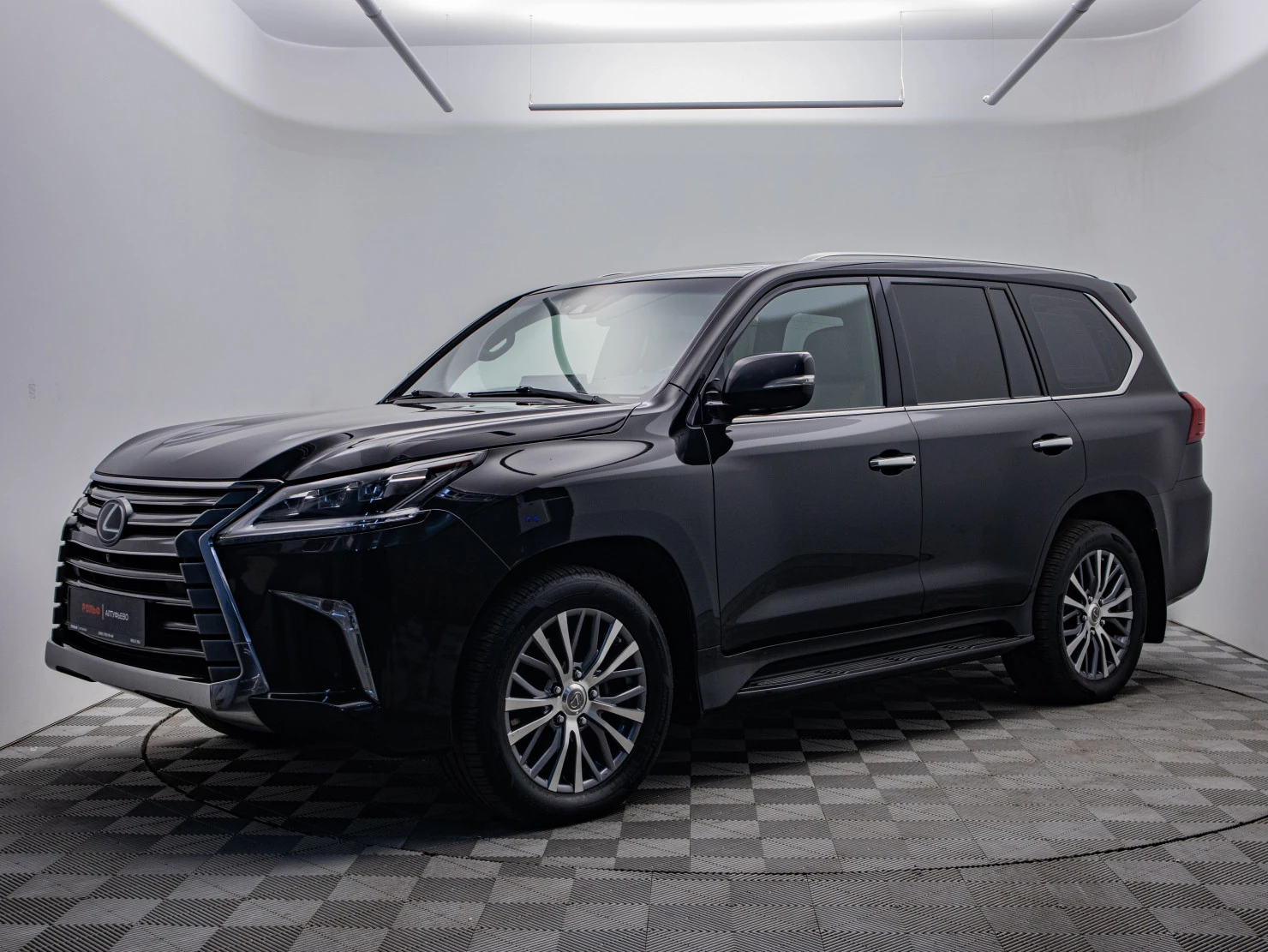 Lexus LX, 2017
