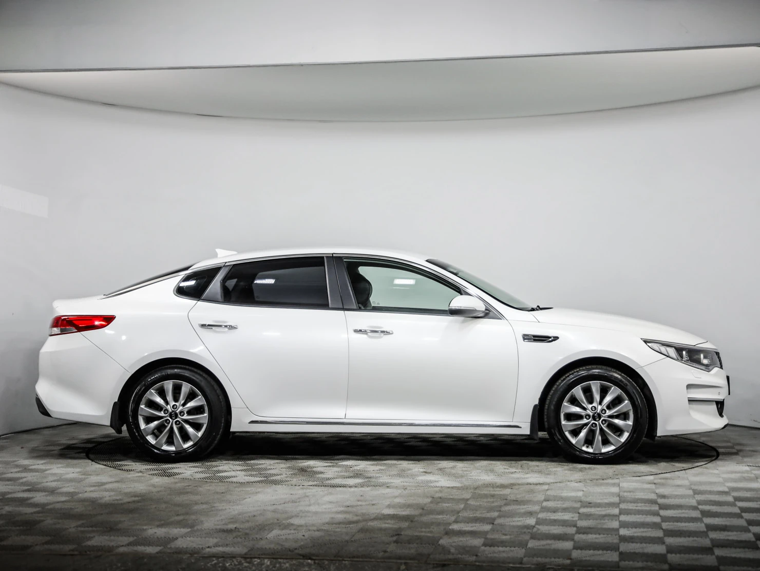 Kia Optima, 2016