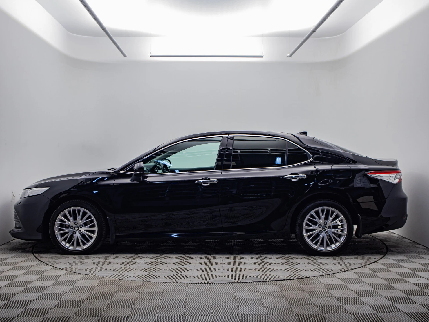 Toyota Camry, 2020