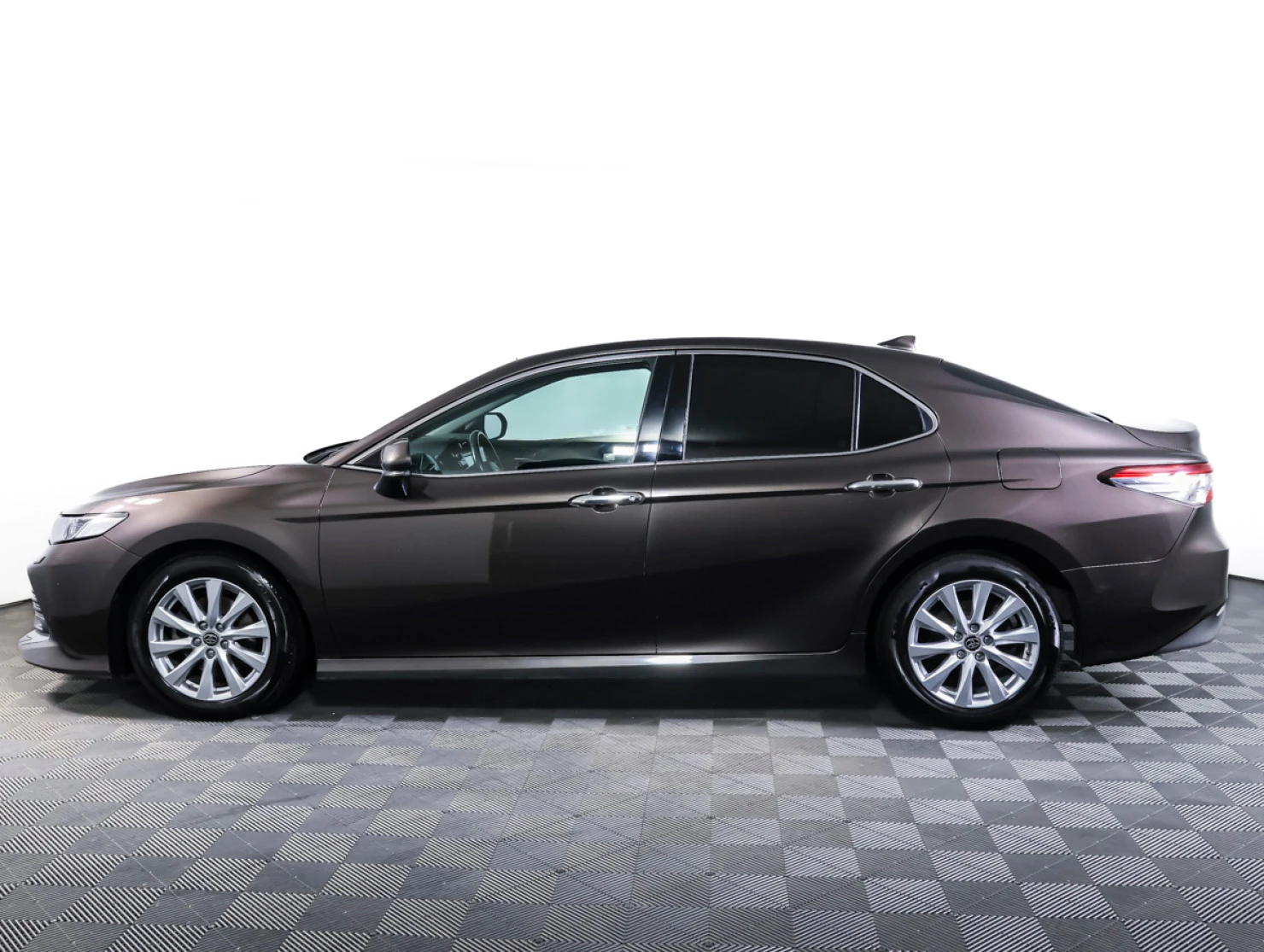 Toyota Camry, 2020