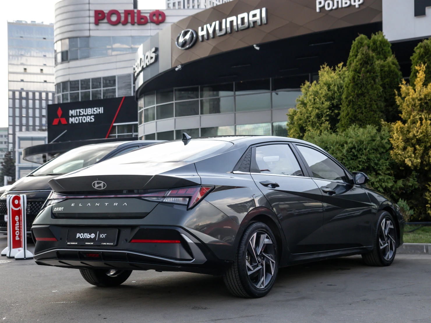 Hyundai Elantra, 2024