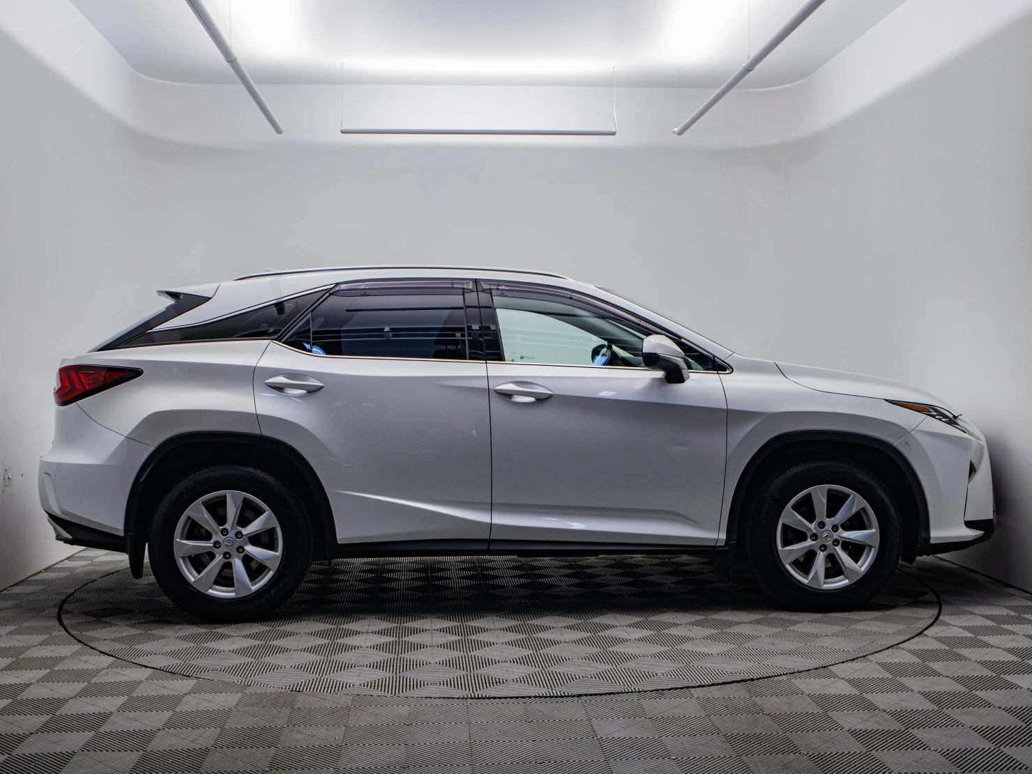 Lexus RX, 2017