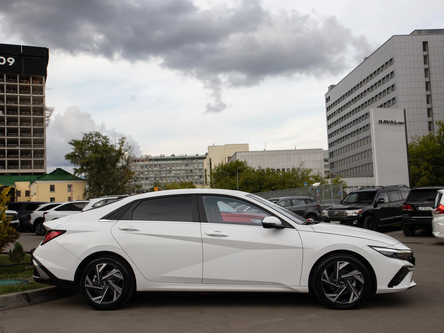 Hyundai Elantra, 2023
