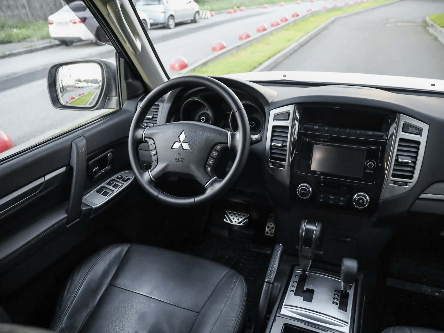 Mitsubishi PAJERO, 2019