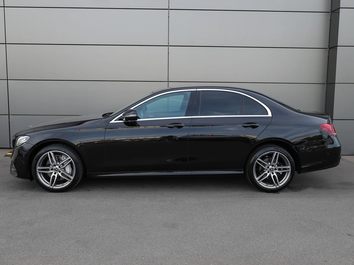Mercedes-Benz E-Класс, 2019