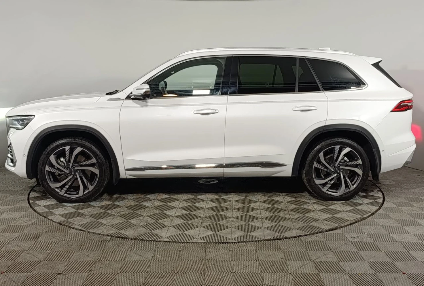Geely Monjaro, 2024