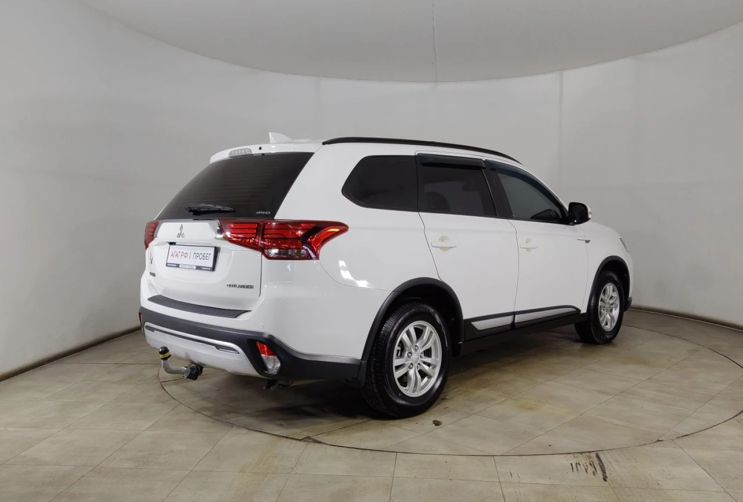 Mitsubishi OUTLANDER, 2019