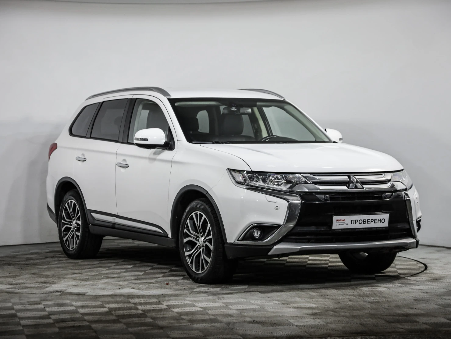 Mitsubishi OUTLANDER, 2017