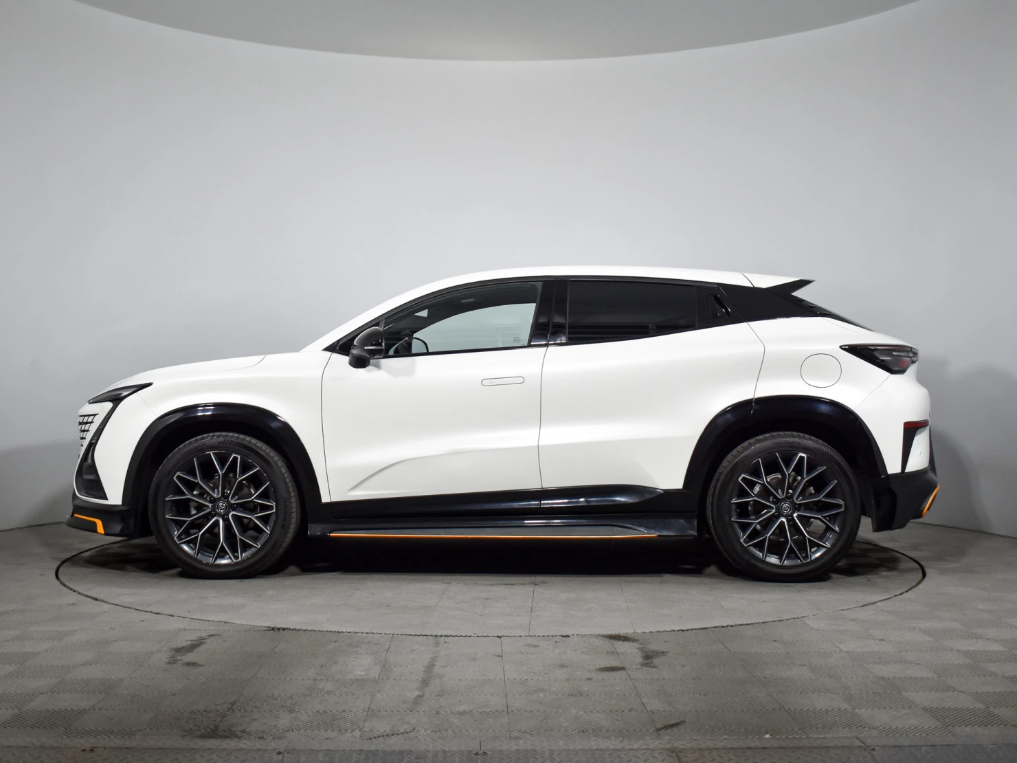 Changan UNI-T, 2022