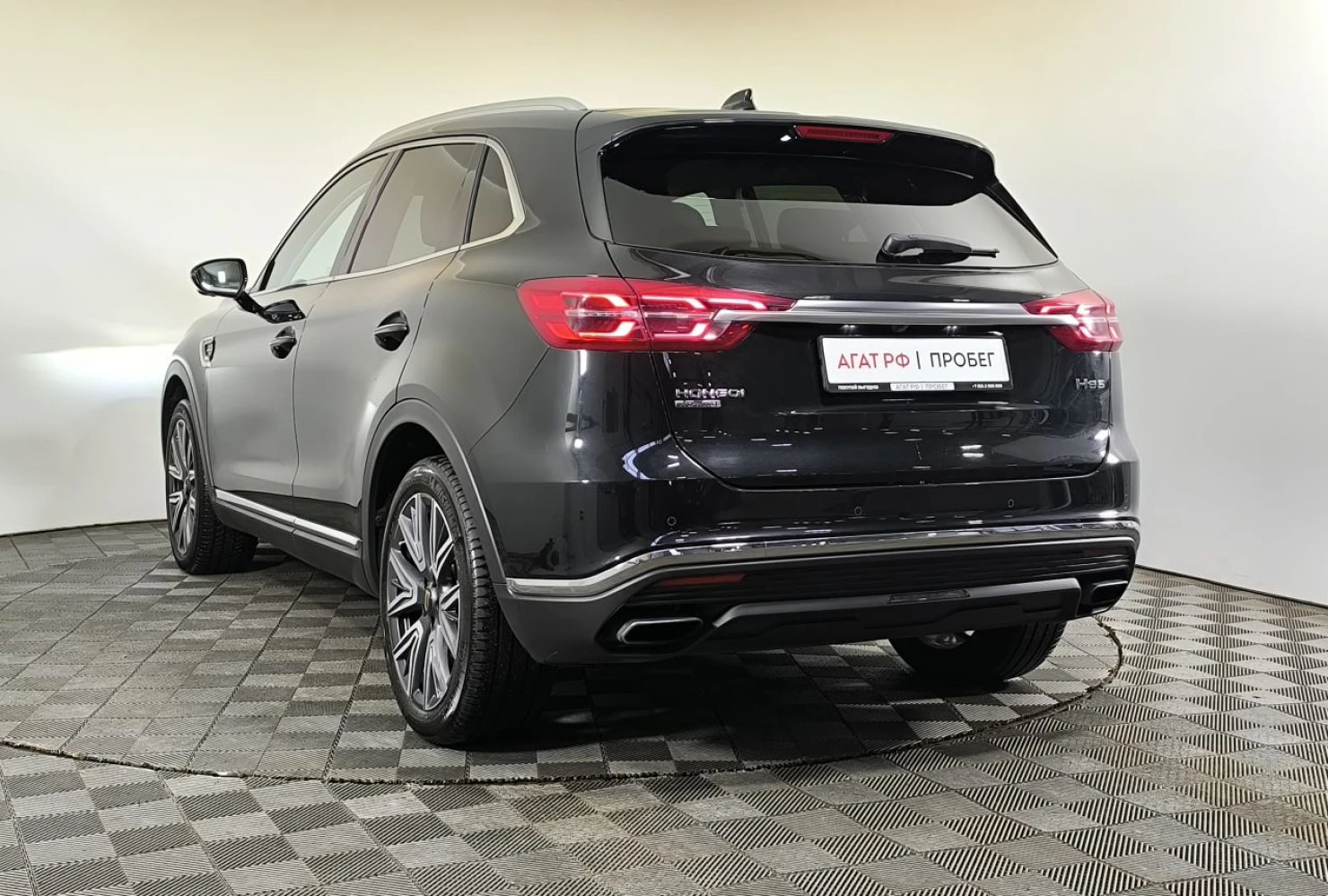 Hongqi HS5, 2024