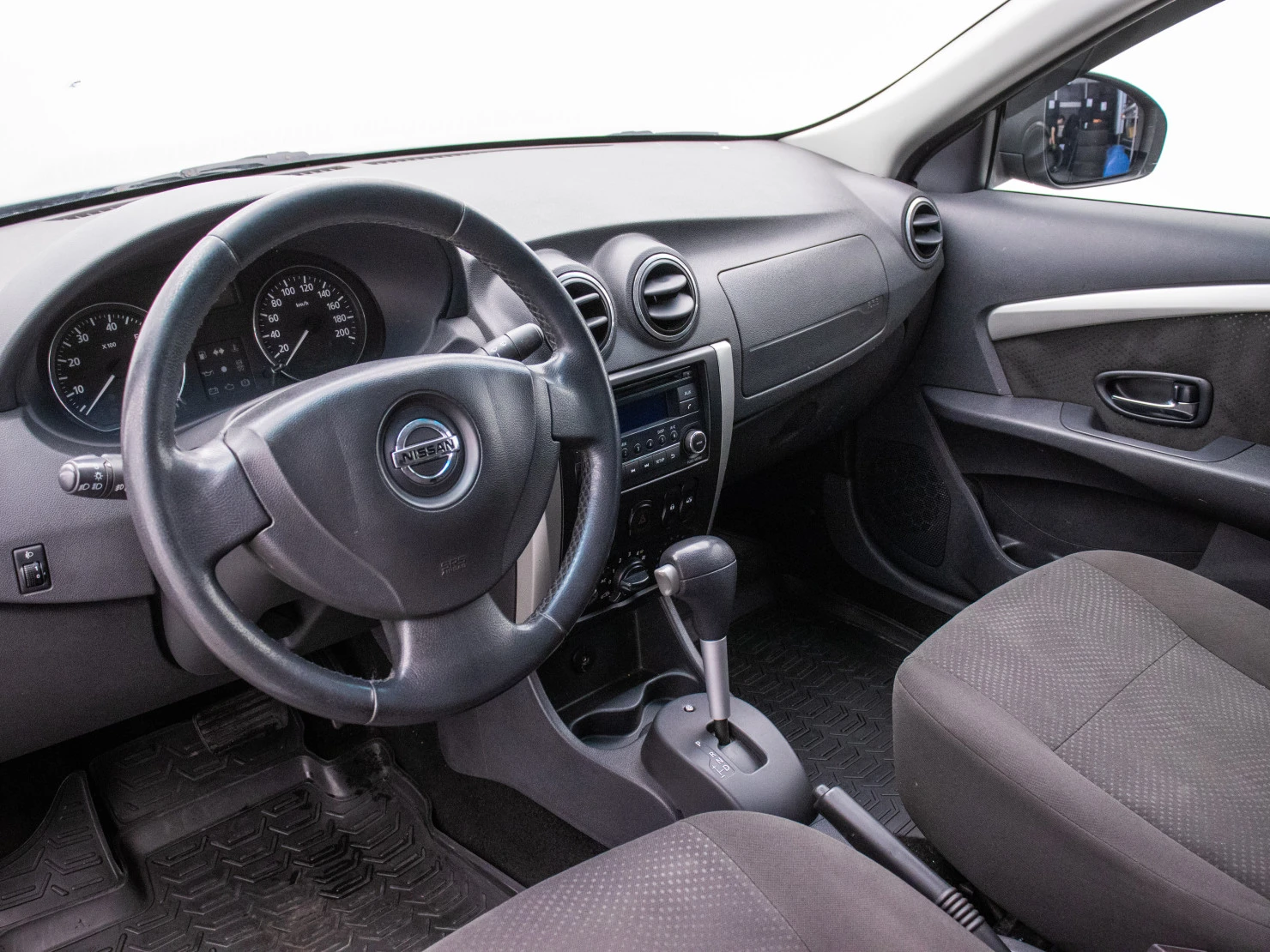 Nissan Almera, 2013