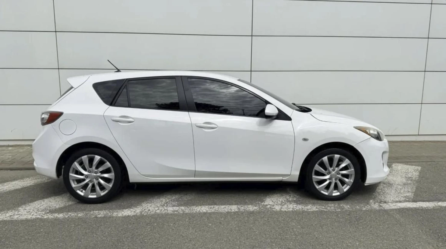 Mazda 3, 2011