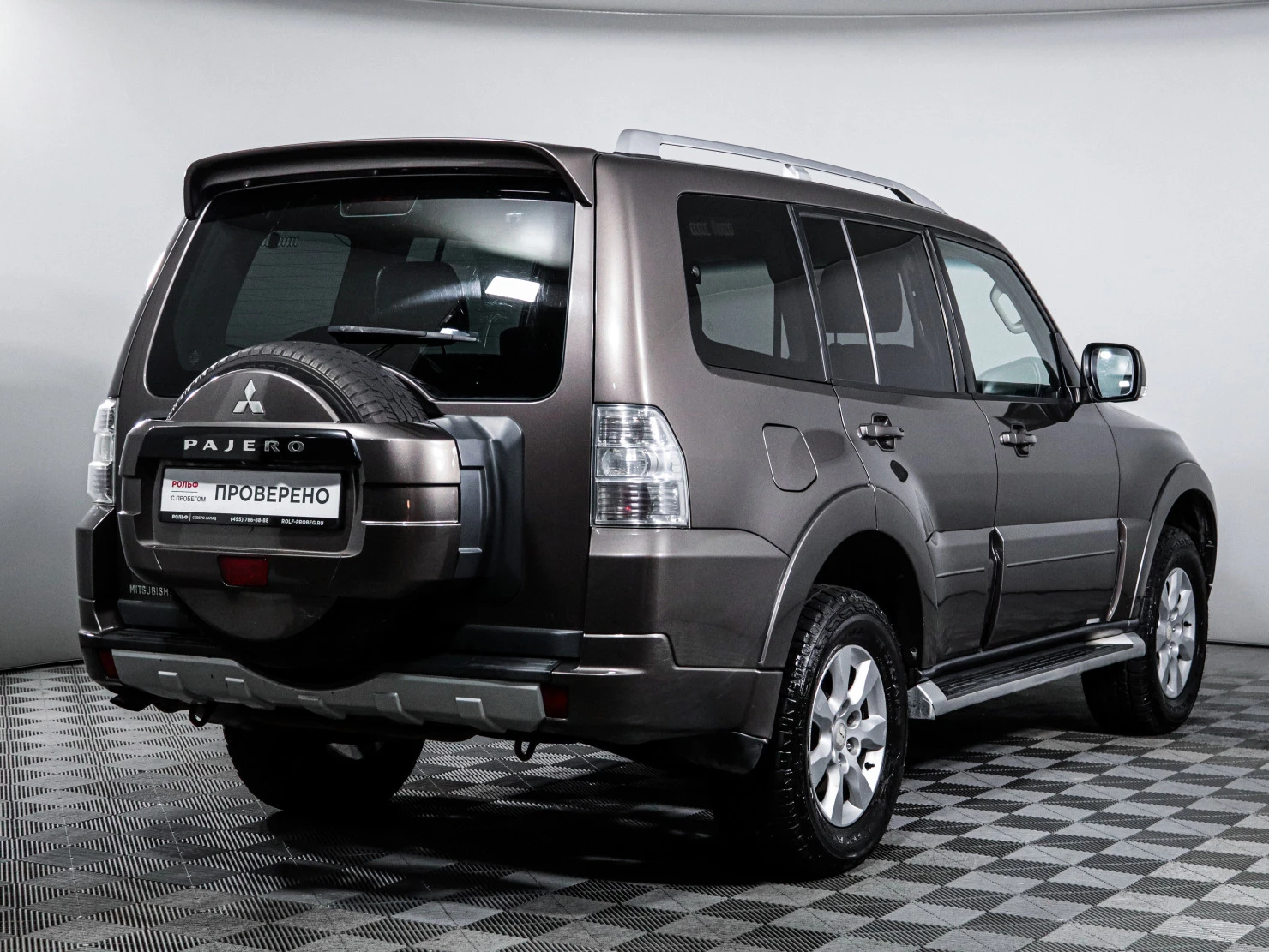 Mitsubishi PAJERO, 2011