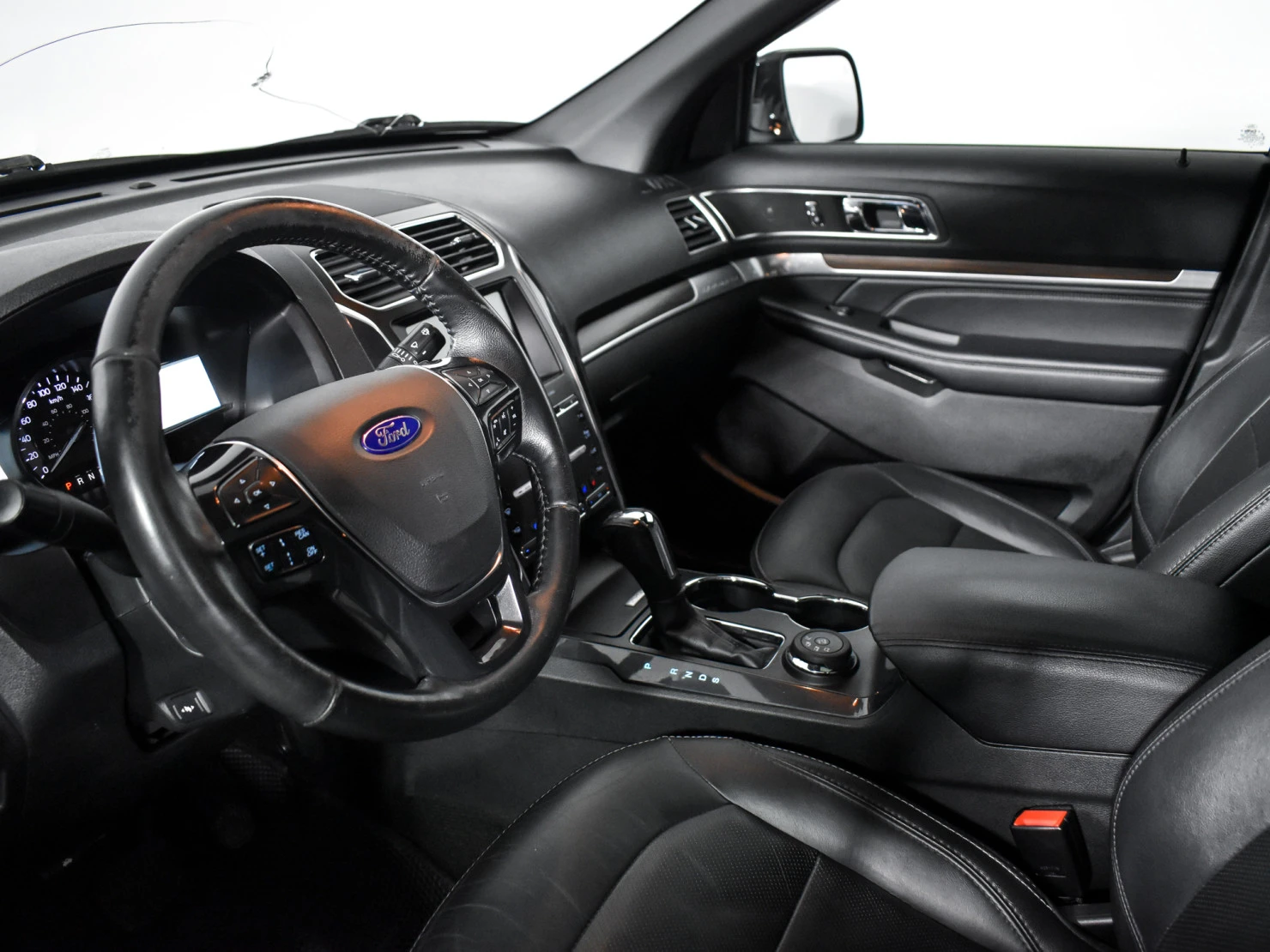 Ford Explorer, 2018