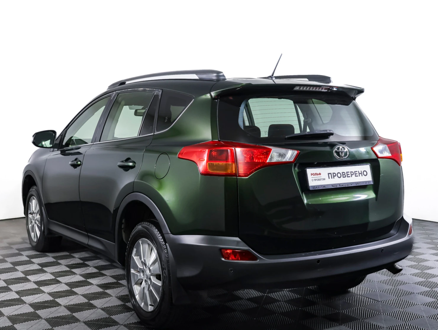 Toyota RAV4, 2013