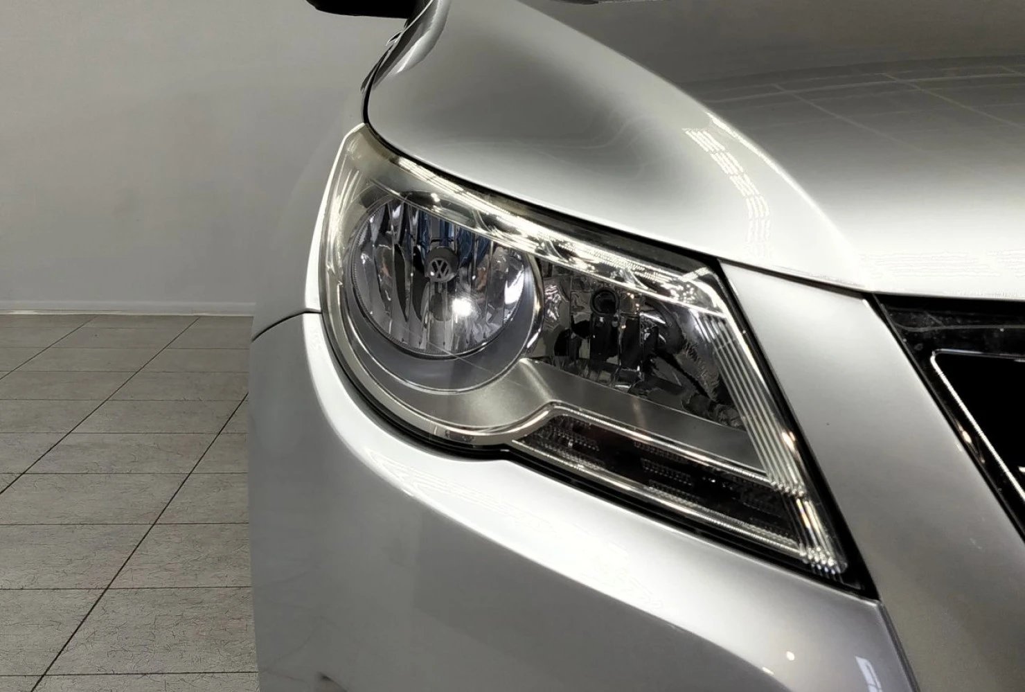 Volkswagen Tiguan, 2010