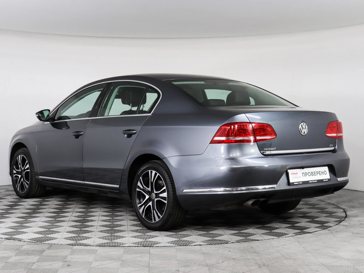 Volkswagen Passat, 2011